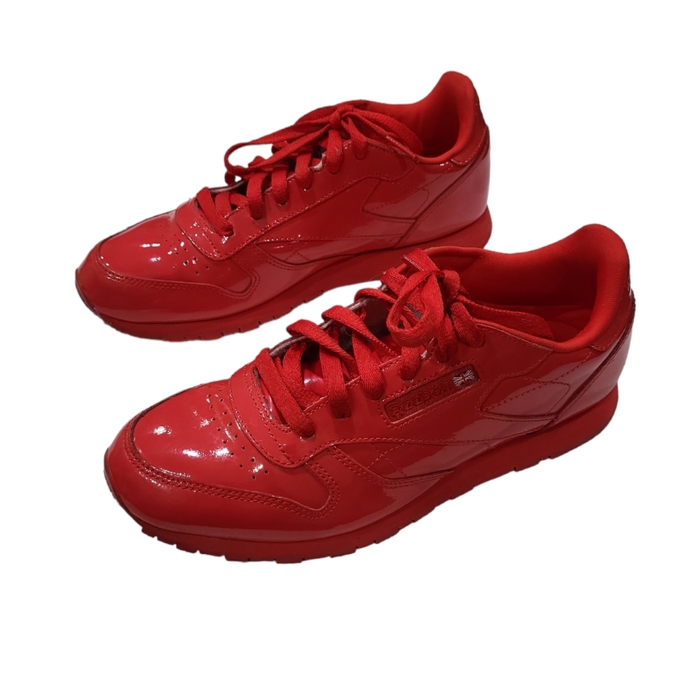 EUC Reebok Classic Leather Patent Women's Red Sneakers - Size 6